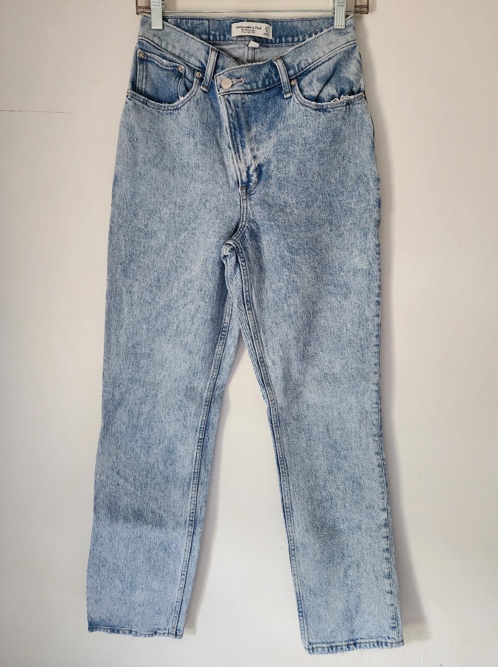 Abercrombie Curve Love 90s Straight Ultra High Rise Jeans 27/4 Regular Acid Wash